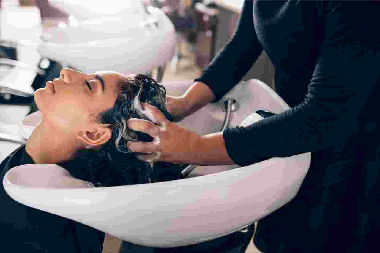 Hair-spa-header-esthetica-aesthetica-clinic
