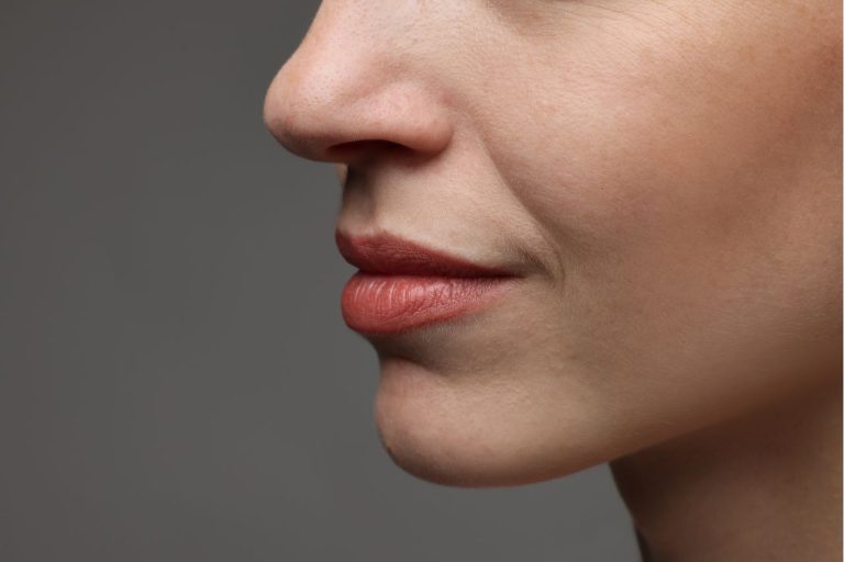 Double Chin Reduction in Noida/Greater Noida